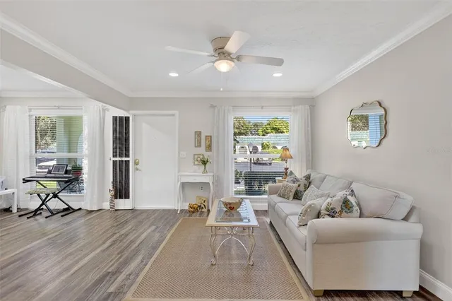 $209,900 | 4207 34th Ave Drive West, Unit 4207, Bradenton, FL 34205