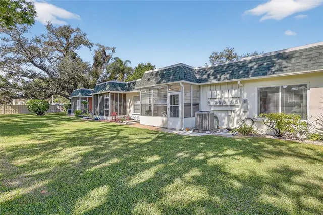 $209,900 | 4207 34th Ave Drive West, Unit 4207, Bradenton, FL 34205