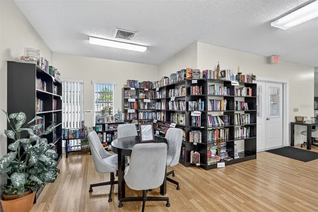 $209,900 | 4207 34th Ave Drive West, Unit 4207, Bradenton, FL 34205