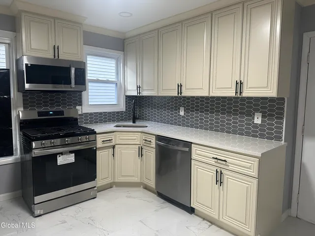 $249,000 | 729 Cutler Street, Schenectady, NY 12303