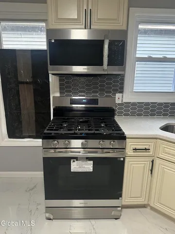 $249,000 | 729 Cutler Street, Schenectady, NY 12303