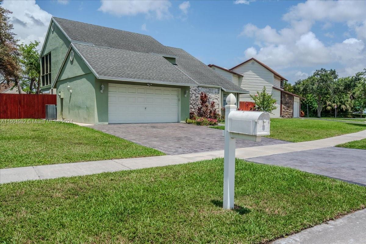 1473 Egret Road Homestead, FL 33035 - Photo 2 of 58 Gallery Image 2