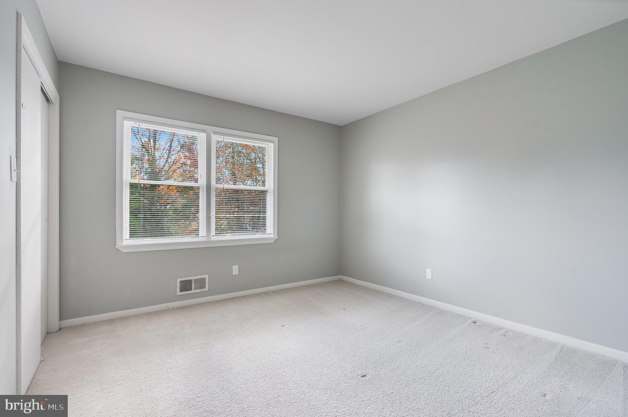 6503 Machodoc Court Falls Church, VA 22043 - Photo 19 of 34 an empty room with a window