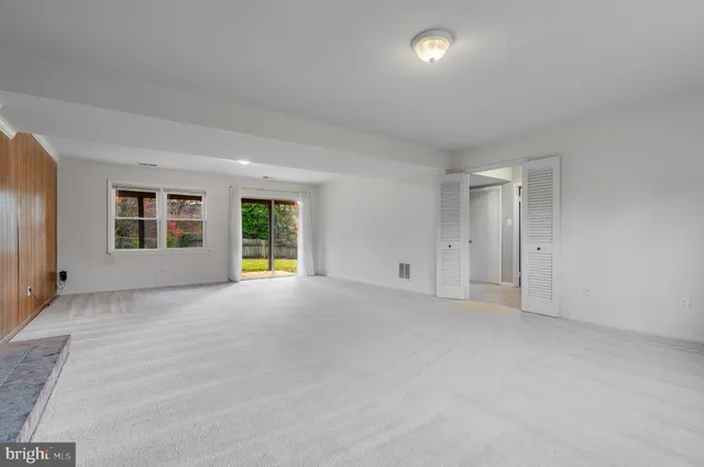 a view of empty room