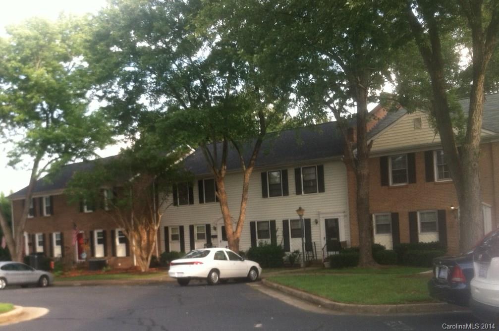 8356 Knights Bridge Road Charlotte, NC 28210 - Photo 1 of 24 Gallery Image 1