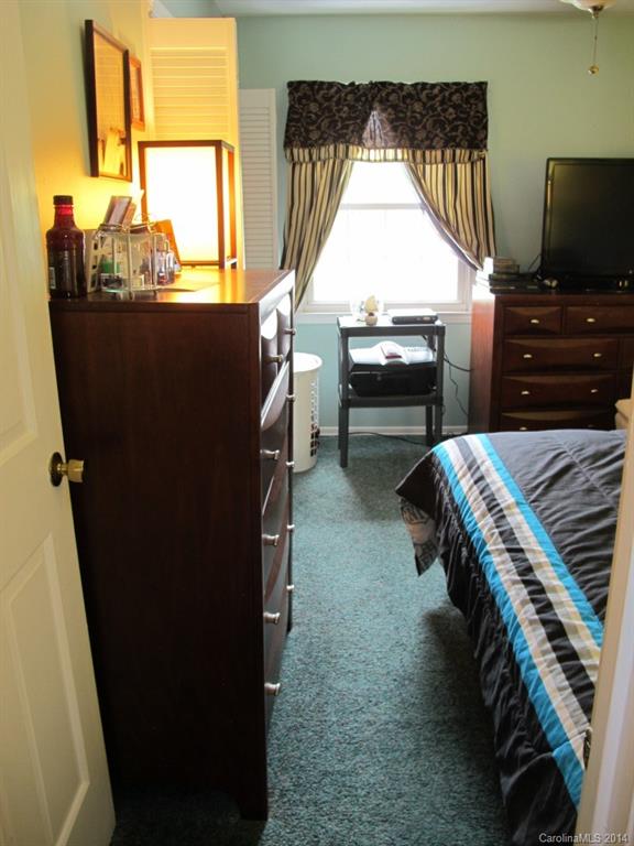 8356 Knights Bridge Road Charlotte, NC 28210 - Photo 20 of 24 Gallery Image 20