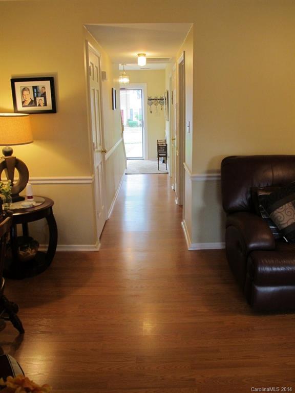 8356 Knights Bridge Road Charlotte, NC 28210 - Photo 3 of 24 Gallery Image 3