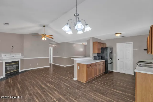 $239,000 | 409 Sumrell Way, Hubert, NC 28539