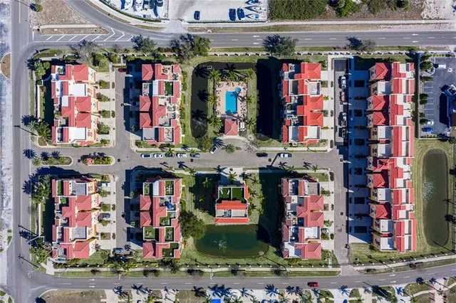 $689,000 | 6411 Mayra Shores Lane, Apollo Beach, FL 33572