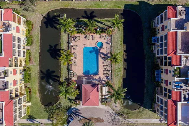 $689,000 | 6411 Mayra Shores Lane, Apollo Beach, FL 33572