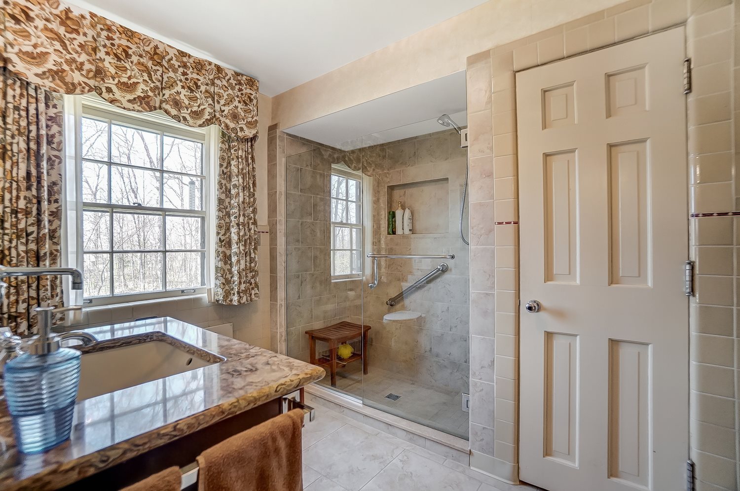5645 Reed Road Fort Wayne, IN 46835 - Photo 22 of 36 Gallery Image 22