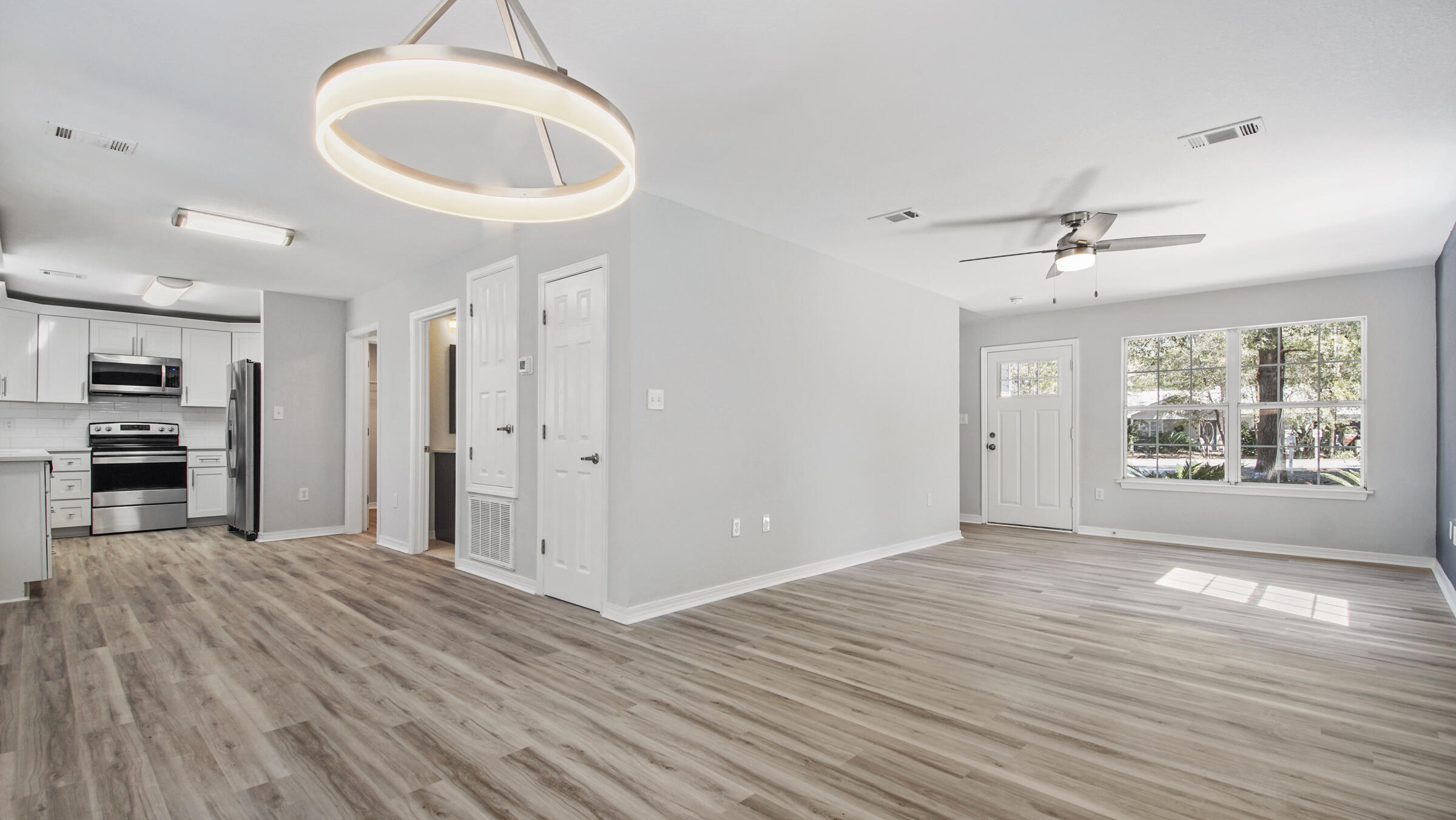 327 Goodwin Creek Road Freeport, FL 32439 - Photo 8 of 45 DSC00577