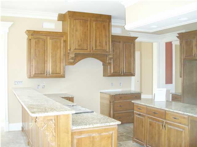 9006 Rushing River Way Niceville, FL 32578 - Photo 3 of 20 Gallery Image 3