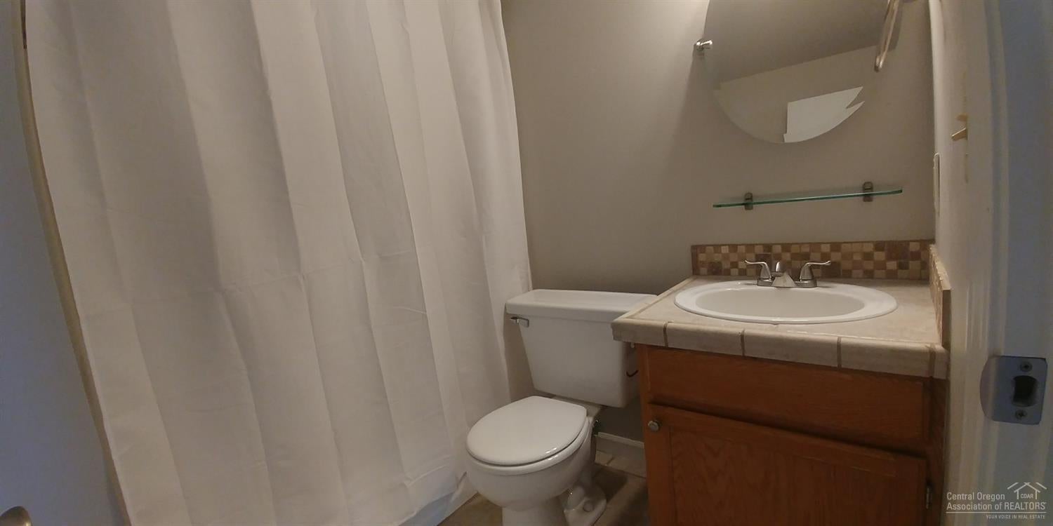 2041 Southwest 33rd Street Redmond, OR 97756 - Photo 15 of 20 Additional Photo