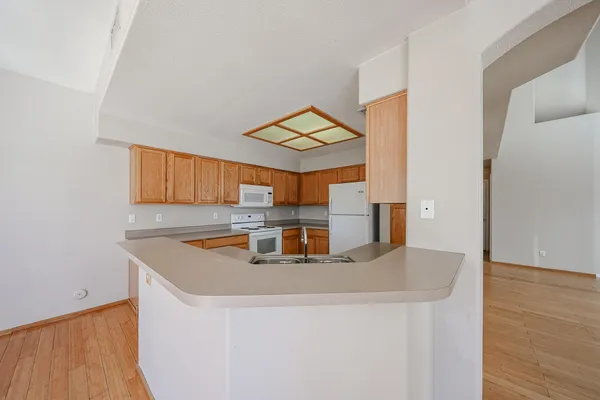 $2,095 | 8419 West Salter Drive, Peoria, AZ 85382