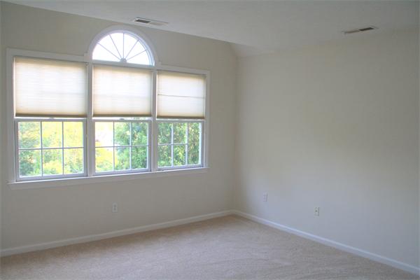 148 Stearns Road Marlborough, MA 01752 - Photo 14 of 21 Gallery Image 14