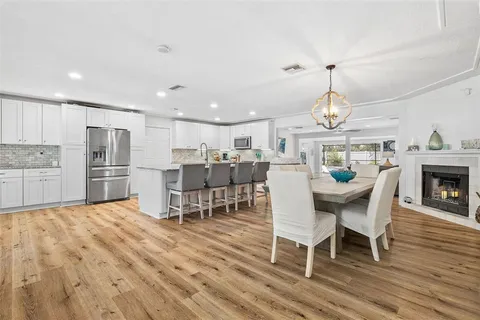 $1,575,000 | 2215 Hibiscus Street, Sarasota, FL 34239