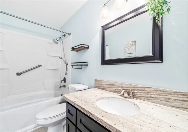 $649,000 | 7890 East Spring Street, Unit 22F, Long Beach, CA 90815