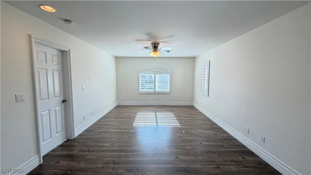 $2,850 | 136 Tall Ruff Drive, Las Vegas, NV 89148