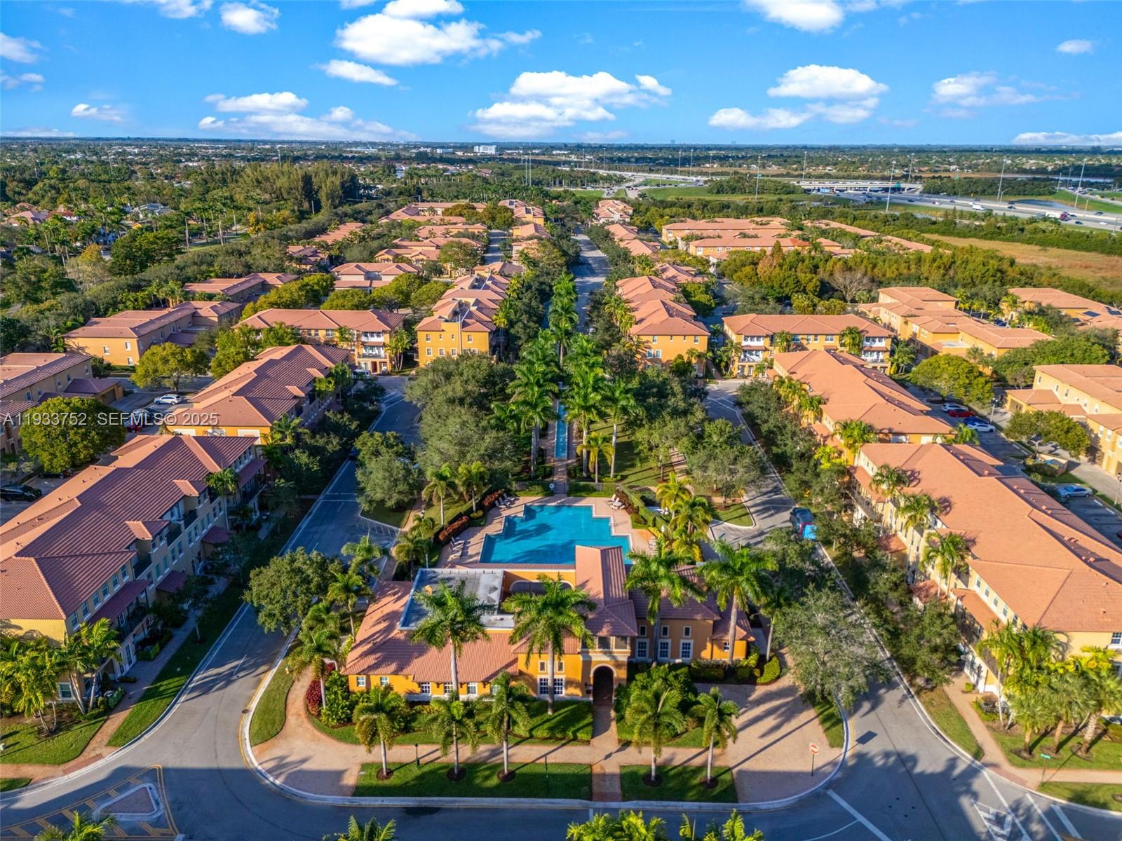 14629 Southwest 5th Street Pembroke Pines, FL 33027 - Photo 12 of 16