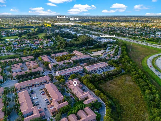 $439,900 | 14629 Southwest 5th Street, Pembroke Pines, FL 33027