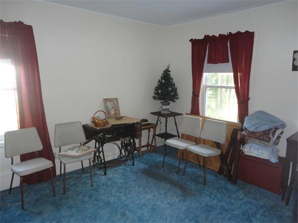 6 Eaton Street Wakefield, MA 01880 - Photo 7 of 11 a living room with furniture and a window
