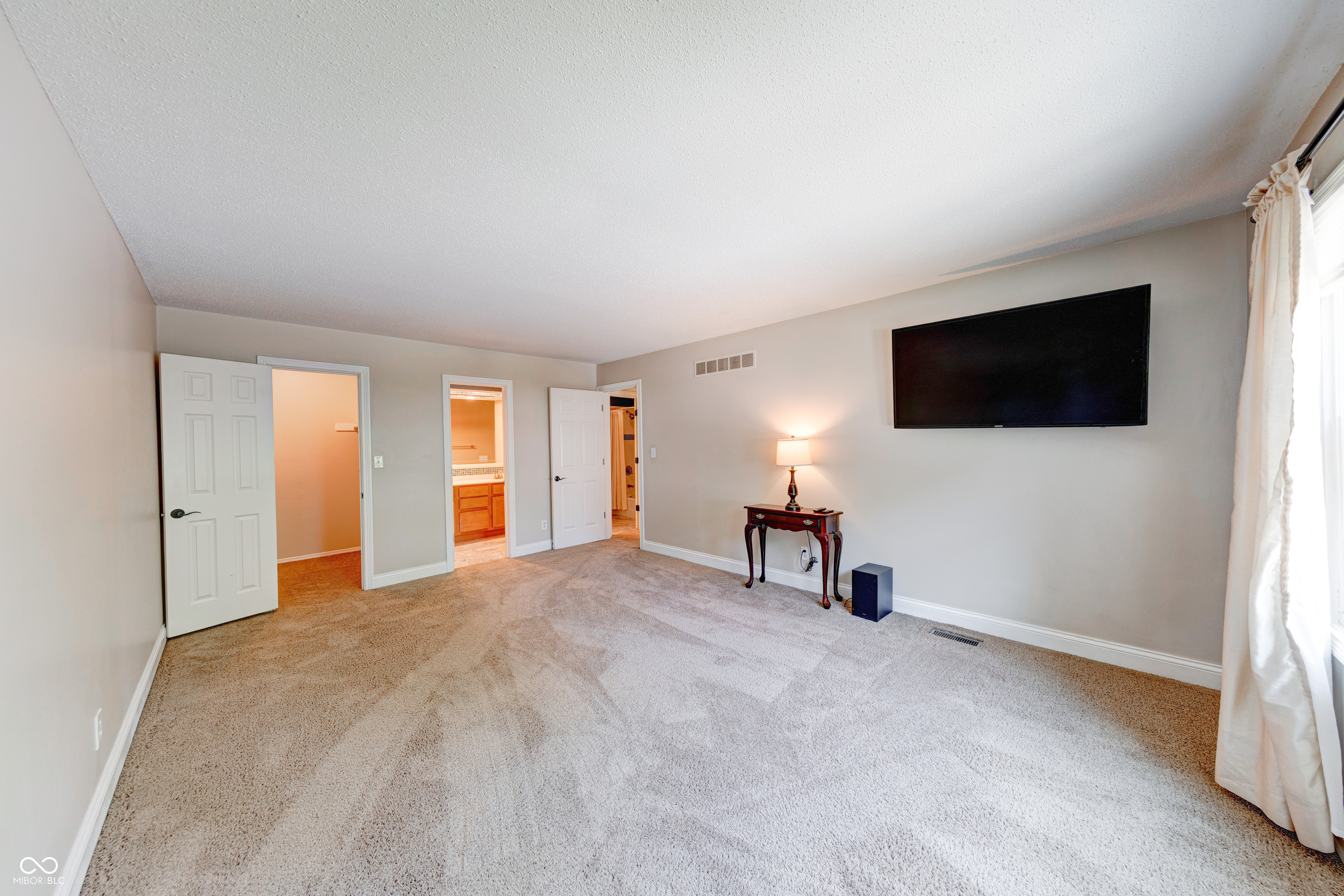 9054 Cornucopia Drive Indianapolis, IN 46268 - Photo 28 of 35