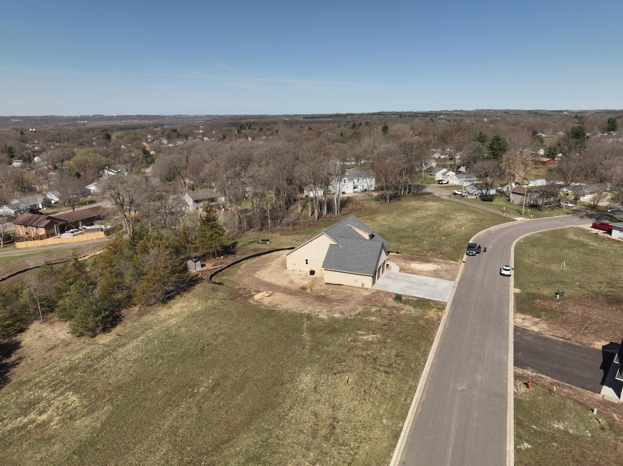 325 Linden Road Prescott, WI 54021 - Photo 11 of 12 Gallery Image 11