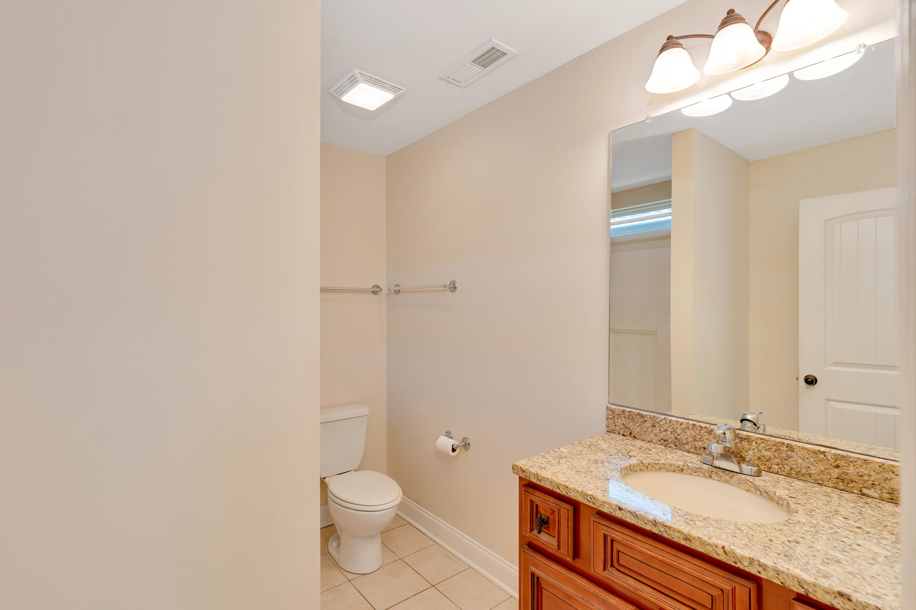 151 Fieldstone Cmns Rock Spring, GA 30739 - Photo 22 of 35 151-Fieldstone-Commons-High-Res-Photos-3