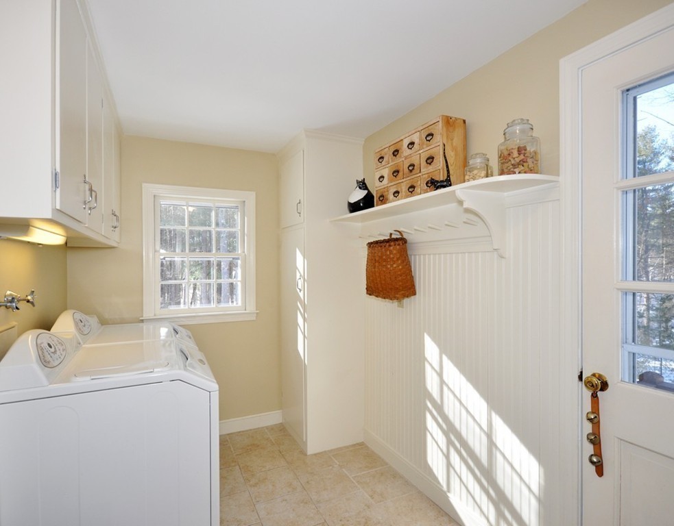 65 Spring Road Concord, MA 01742 - Photo 13 of 22 Gallery Image 13