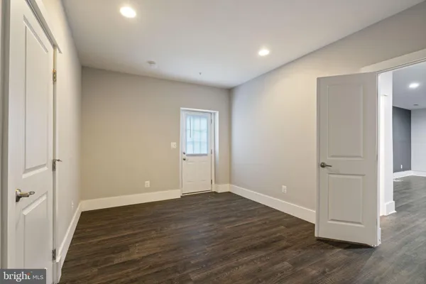 $975,000 | 17136 Gullwing Drive, Dumfries, VA 22026