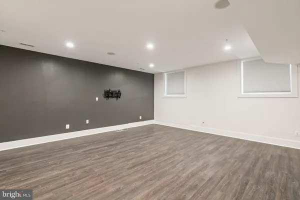 $975,000 | 17136 Gullwing Drive, Dumfries, VA 22026