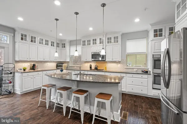 $975,000 | 17136 Gullwing Drive, Dumfries, VA 22026