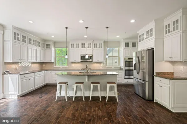 $975,000 | 17136 Gullwing Drive, Dumfries, VA 22026