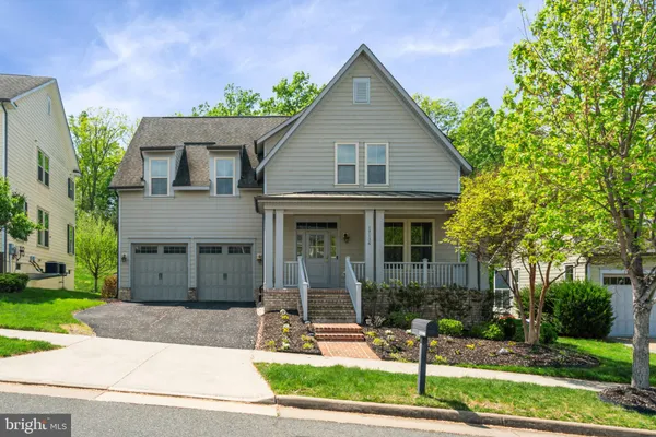 $975,000 | 17136 Gullwing Drive, Dumfries, VA 22026