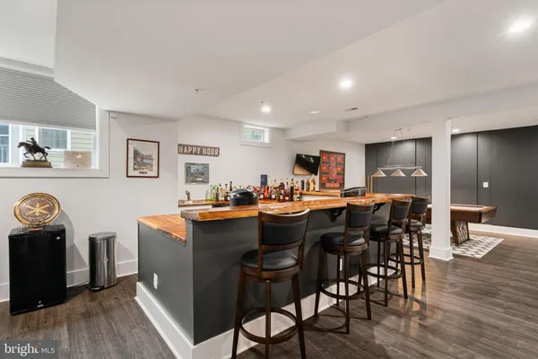 $975,000 | 17136 Gullwing Drive, Dumfries, VA 22026