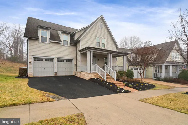 $975,000 | 17136 Gullwing Drive, Dumfries, VA 22026