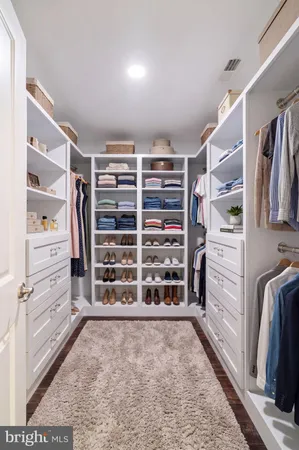 $975,000 | 17136 Gullwing Drive, Dumfries, VA 22026