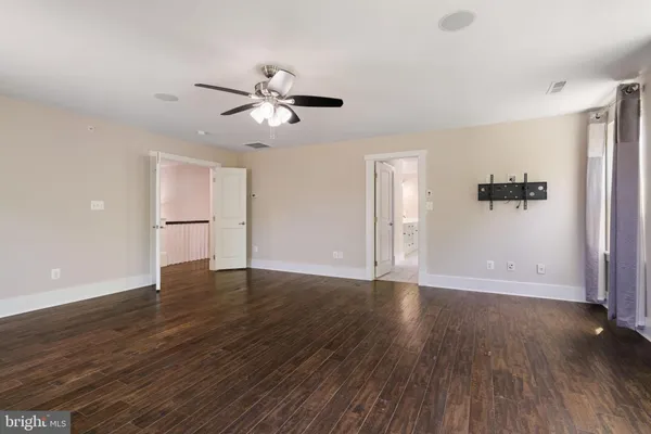 $975,000 | 17136 Gullwing Drive, Dumfries, VA 22026