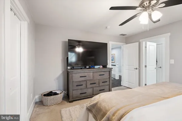 $975,000 | 17136 Gullwing Drive, Dumfries, VA 22026