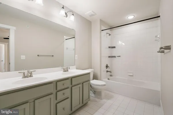 $975,000 | 17136 Gullwing Drive, Dumfries, VA 22026