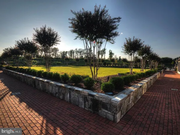 $975,000 | 17136 Gullwing Drive, Dumfries, VA 22026