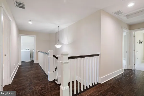 $975,000 | 17136 Gullwing Drive, Dumfries, VA 22026