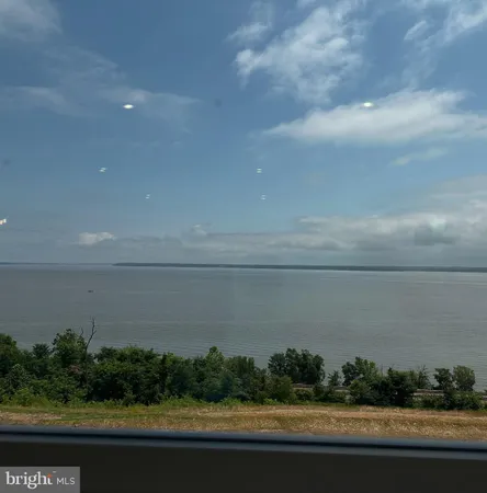 $975,000 | 17136 Gullwing Drive, Dumfries, VA 22026