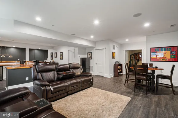 $975,000 | 17136 Gullwing Drive, Dumfries, VA 22026