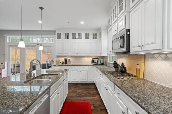 $975,000 | 17136 Gullwing Drive, Dumfries, VA 22026