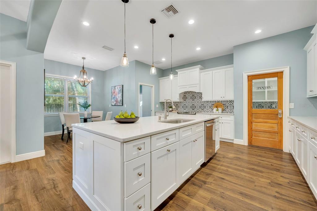 613 Bonita Road Winter Springs, FL 32708 - Photo 9 of 34