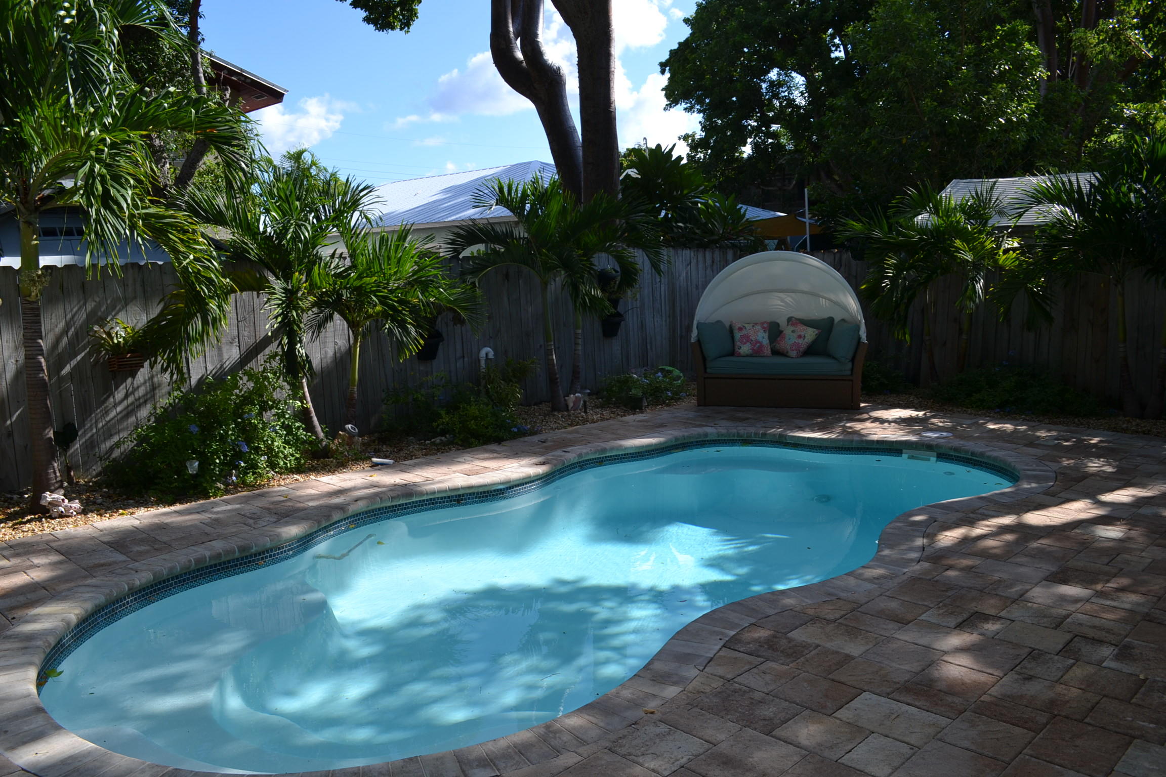 46 Snapper Avenue Key Largo, FL 33037 - Photo 17 of 26 a view of a backyard