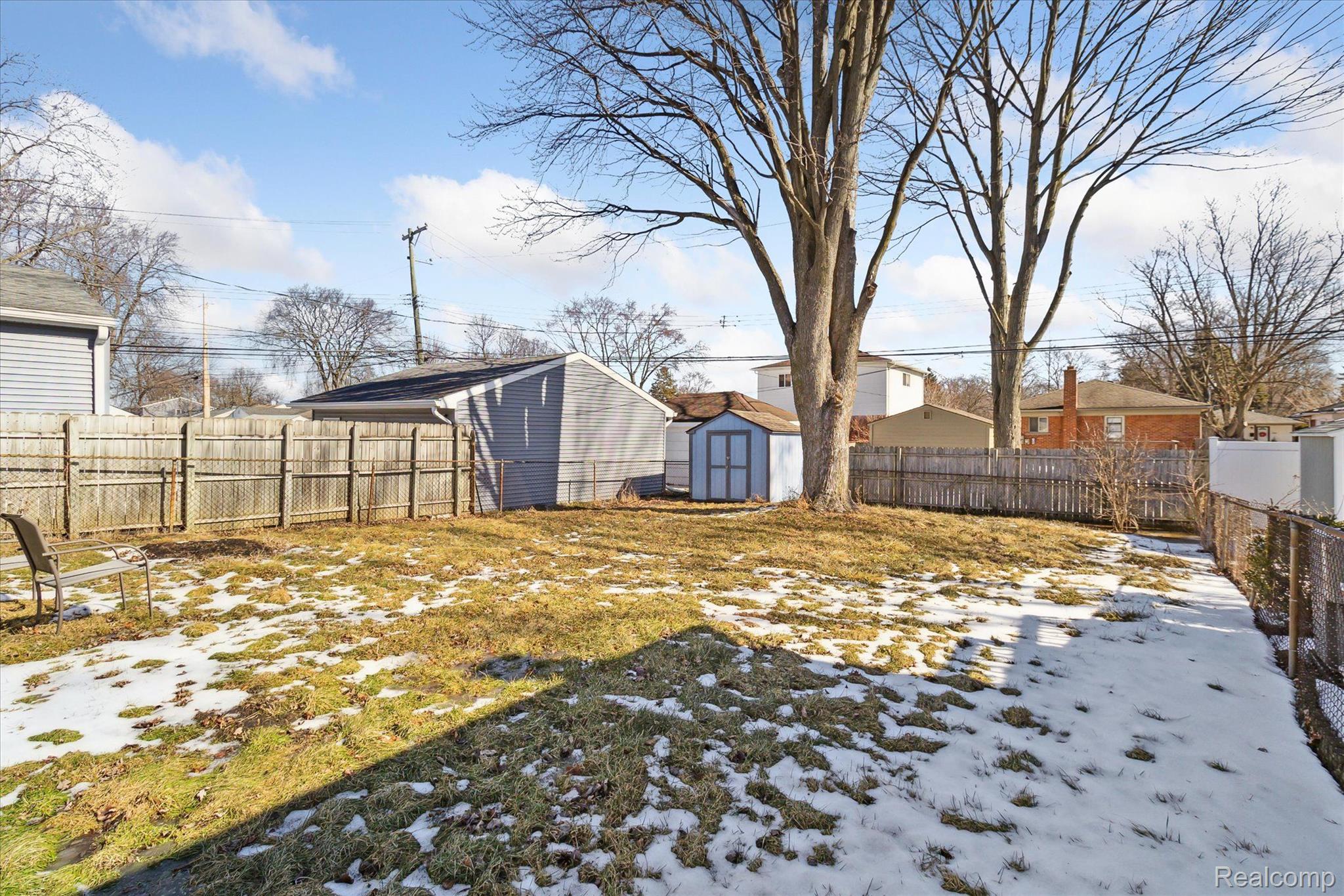 1374 Oakley Road Clawson, MI 48017 - Photo 23 of 24