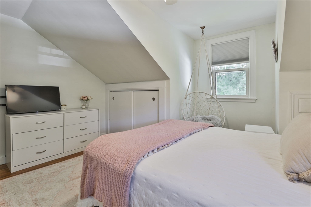 48 Bay State Road Wakefield, MA 01880 - Photo 18 of 41